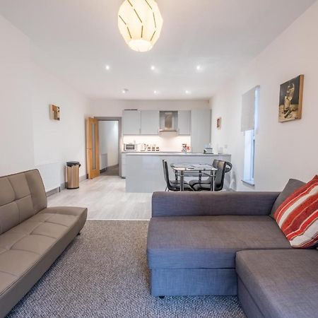 Portrush Marine Apartments Flat 3 Экстерьер фото